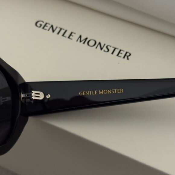 Gentle Monster Black Retro Sunglasses Bold Street Style main image 6